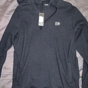New with Tags Men’s Large Travis Mathew Philadelphia Flyers Hoodie